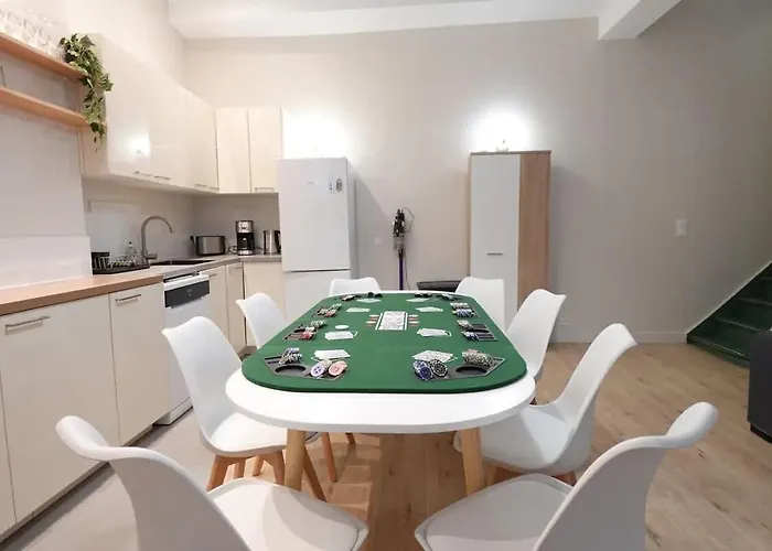 L'as D'aubert - 8 Pers - Centre * Arras